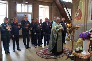 Брянские пожарные получили благословение на нелегкую службу