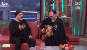 Брянский священник спелся с 