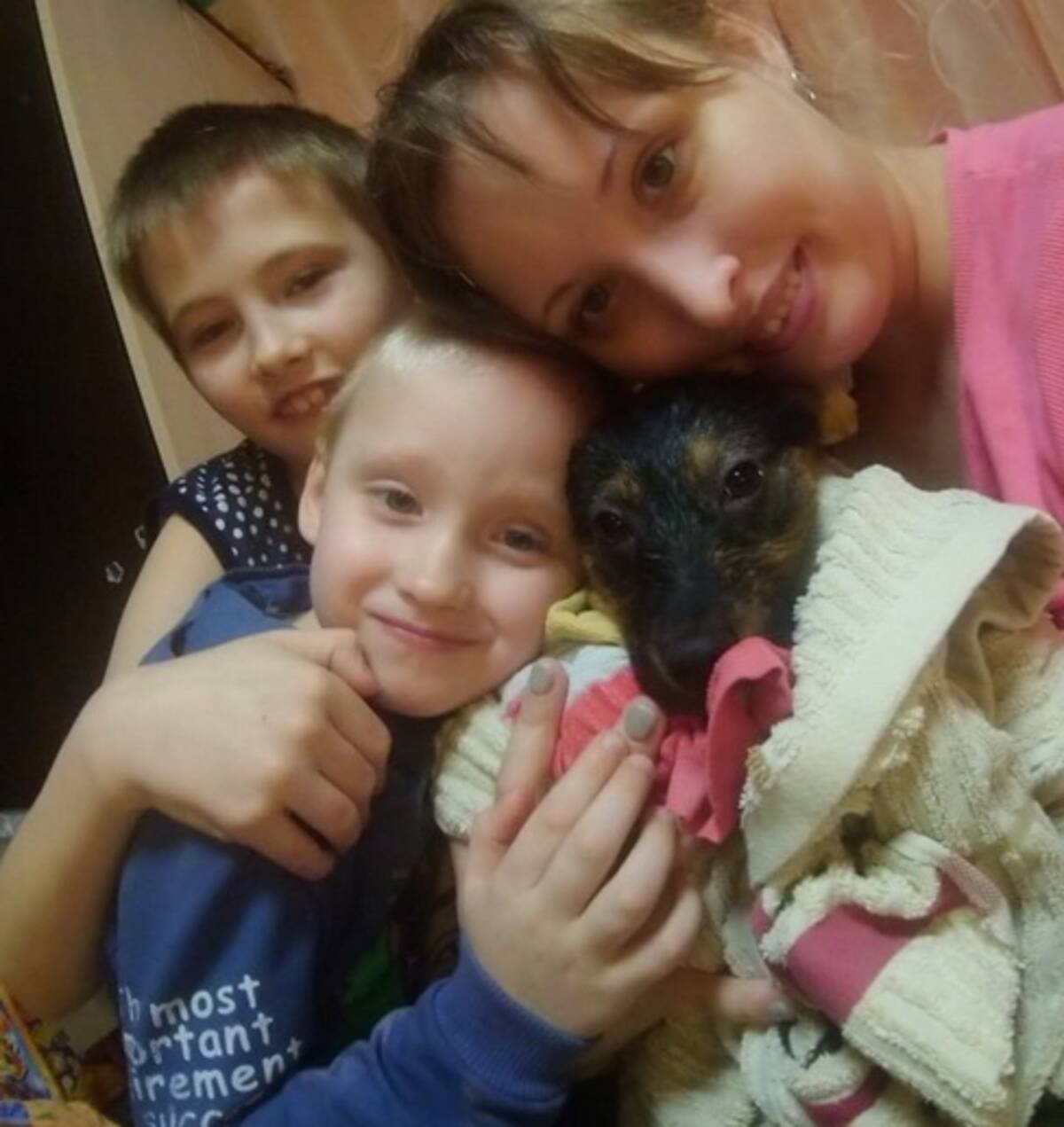 В Брянске в приюте бездомный щенок дождался любящих хозяев