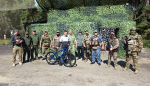 «Не ожидал такого»: житель брянского приграничья получил подарок от полицейских