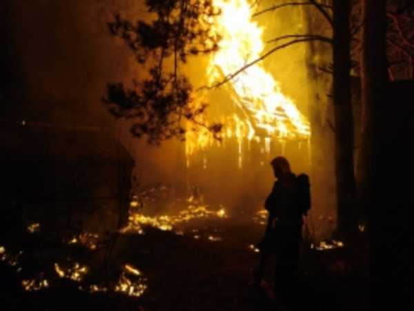 Крупный пожар в Сельцо: на улице Строителей горели сараи