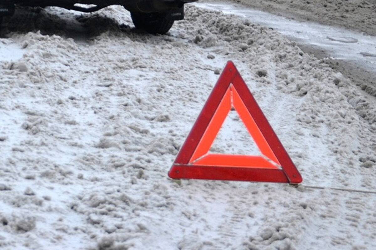 Из-за снегопада вечером 7 декабря в Брянске увеличилось количество ДТП