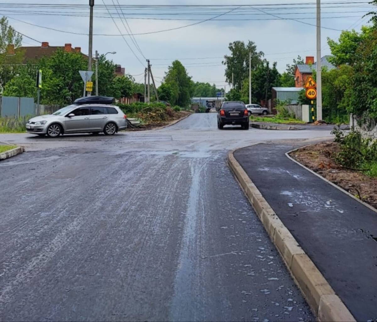 В Брянске на улице Гудок по нацпроекту уложили новый асфальт