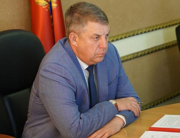 В Брянске губернатор Александр Богомаз провел совещание со своими заместителями 