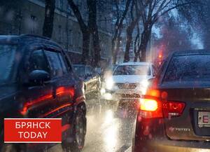 Брянских водителей предупредили о пробках на улице Литейной