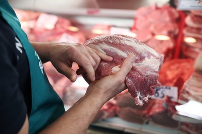 Стародубского бизнесмена осудили за продажу тухлого мяса