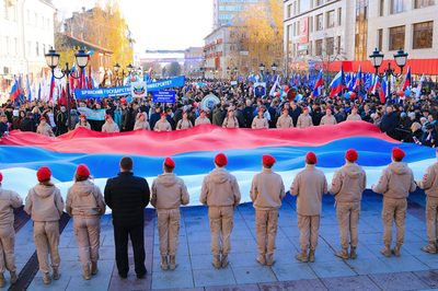 Митинг-концерт в честь Дня народного единства собрал тысячи брянцев