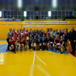 Новогодний волейбольный турнир завершился в Брянском районе