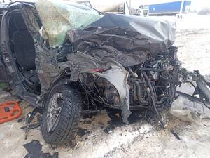 Произошло серьёзное ДТП в Любохне, пострадавших «вырезали» спасатели