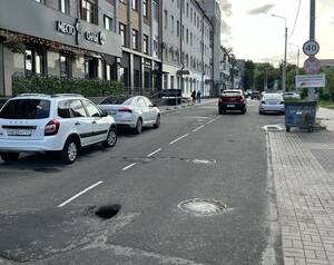 На отремонтированной улице Грибоедова в Брянске образовалась 