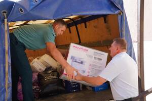 Тепло брянских сердец: таможенники и ветераны службы помогли жителям Донбасса