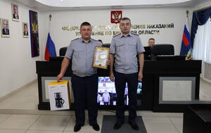 Брянские супруги-силовики спасли женщину из перевернувшегося авто