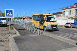 В Комаричах построили километр новых тротуаров