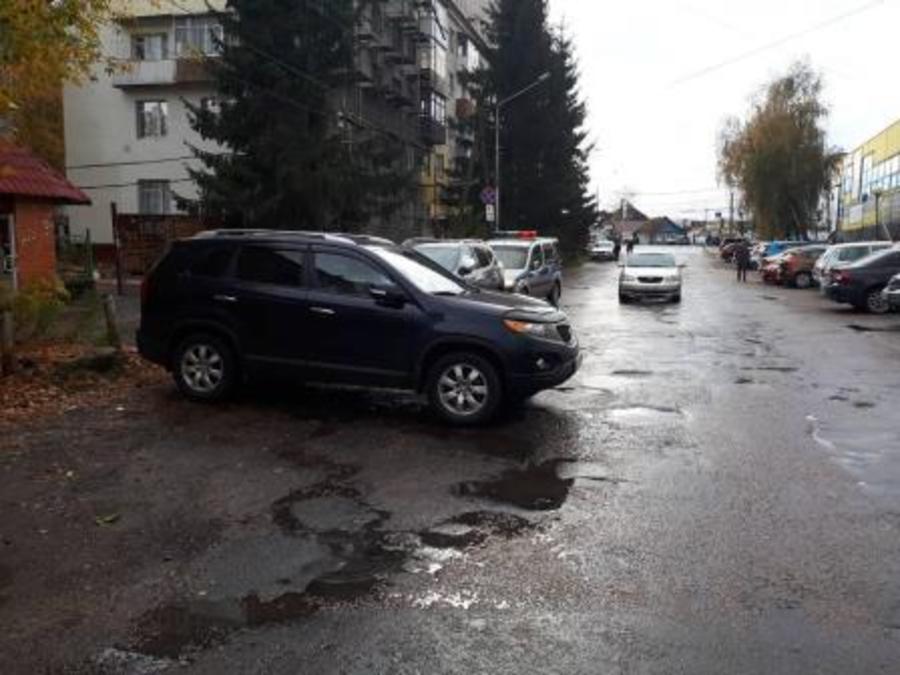 Восстание машин в Брянске: иномарка без водителя сбила пенсионерку