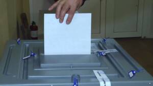 Брянцы активно голосуют с самого утра