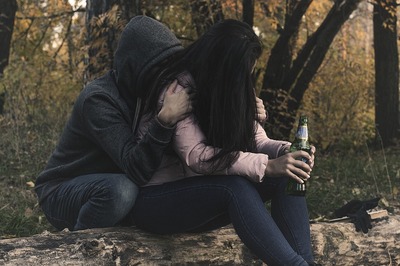 В Брянске от алкоголизма и наркомании лечится 81 подросток