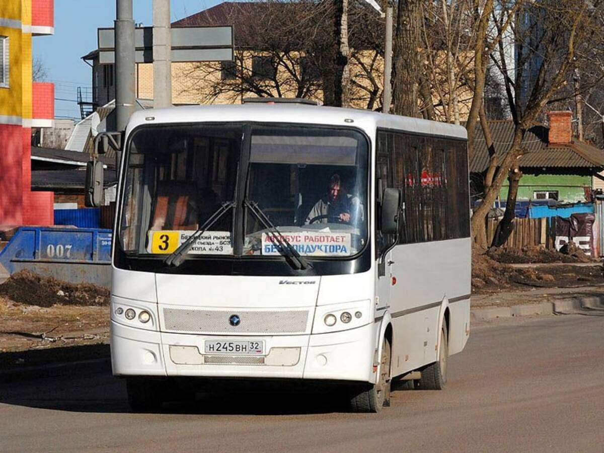 Брянск автобус 1. Брянск Бежицкий Автобусный парк 2021_2022 год. Общественный транспорт Брянск. Маршрутки Брянск.