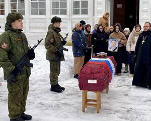В Навлинском районе простились с героем СВО Михаилом Борисовым