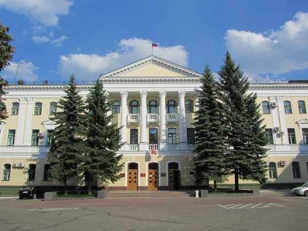 Заседание областной Думы началось в городе Брянске