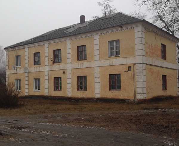 В Брянске жильцы аварийного дома ждут расселения со времен СССР