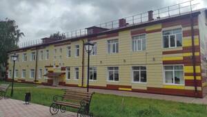 В Трубчевском районе ремонтируют учреждения образования