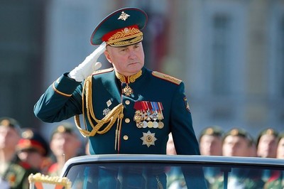 С Днем освобождения Брянск поздравит заместитель министра обороны