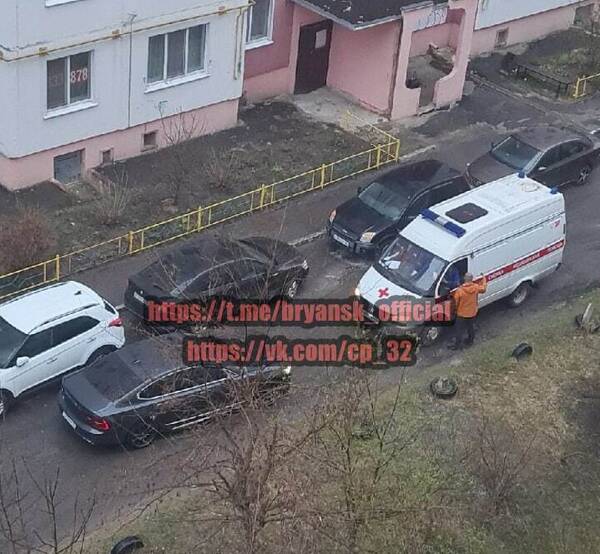 Ситуация в брянске. Смоленск двор у Эдика. Глазами водителя во дворе. Жесть романа Брянского.