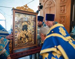 В Брянск принесена чудотворная Феодоровская икона Божией Матери