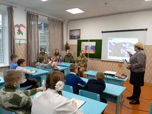 В школах Суземского района проходят встречи с участниками СВО