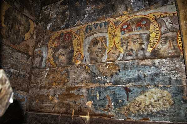На Брянщине обнаружили уникальные росписи старообрядцев
