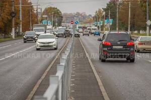 Новый асфальт и тротуары: Московский проспект в Брянске преображается