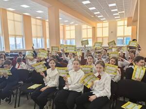 Брянские энергетики напомнили школьникам о правилах электробезопасности