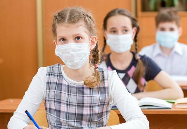В Брянской области в двух школа сняли карантин по гриппу и ОРВИ