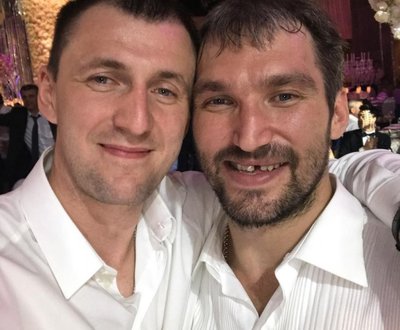 Брянский баскетболист Фридзон поздравил друга Овечкина с Кубком Стэнли