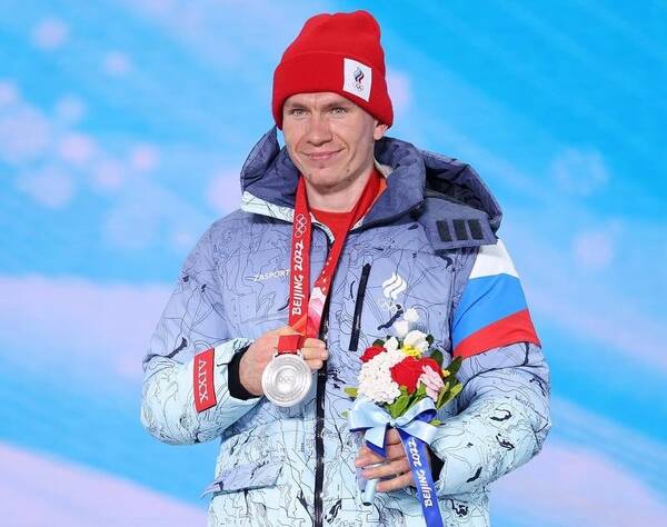 Брянский лыжник Александр Большунов завоевал бронзовую медаль Олимпиады