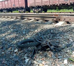 На железной дороге на станции Дубровка Брянской области погиб подросток