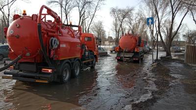 Клинцовских коммунальщиков накажут за загрязнение почвы канализацией