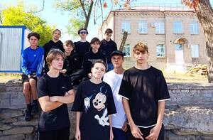 В подшефной Брянке организовали День здоровья для гимназистов