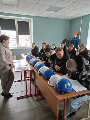 Студентам Клинцовского индустриального колледжа устроили экскурсию на «КАЗ»