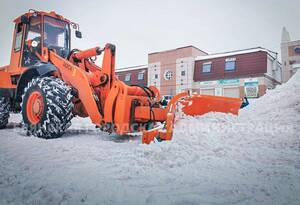 За сутки с улиц Брянска вывезли более 3300 тонн снега