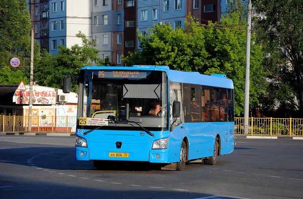 В Брянске чаще стал ходить автобус №25