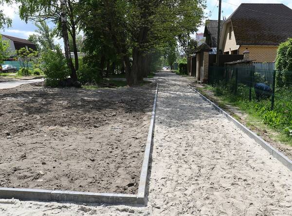 В Бежицком районе Брянска при ремонте дороги расширят проезжую часть в переулке Металлистов