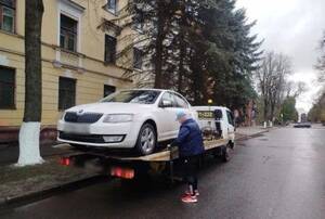 В Брянске за неправильную парковку наказали 18 водителей