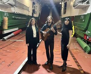 Брянские музыканты дали концерт в трюме боевого корабля в Новороссийске