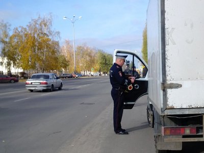 В Брянской области на месяц ограничили движение грузовиков