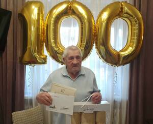 Брянский долгожитель Константин Чернов отметил 100-летний юбилей