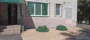 Житель брянского дома-интерната преобразил территорию своими руками