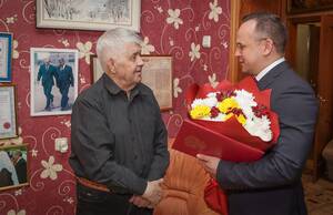 Экс-губернатору Брянской области Юрию Лодкину исполнилось 88 лет