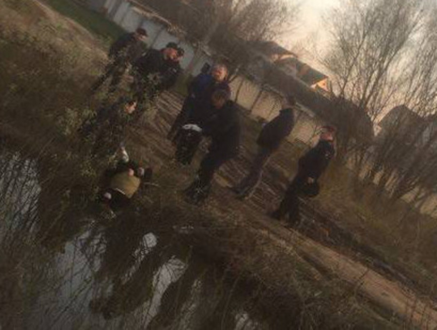 В Клинцах дети нашли в болоте тело неизвестного мужчины