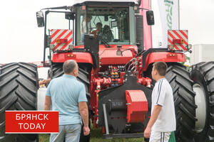 Ростсельмаш задаёт тон аграрному прогрессу: репортаж с «Дня поля Брянской области – 2025»